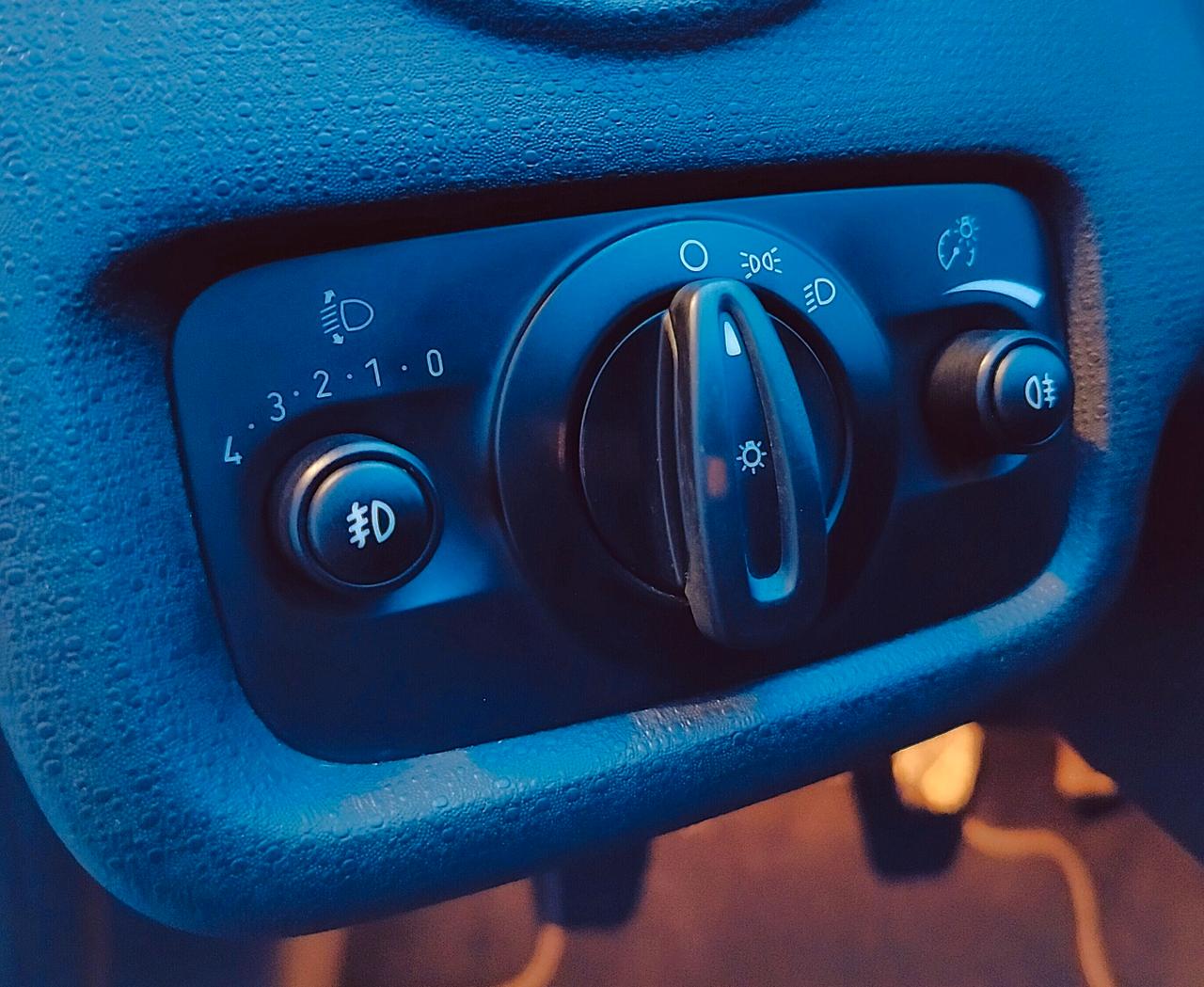 Ford Fiesta 1.0 EcoBoost 100CV 5 porte Titanium