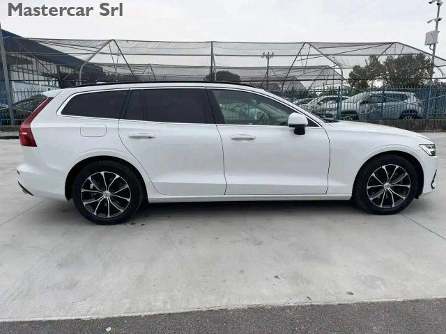 VOLVO V60 2.0 b4 197cv Momentum BUSINESS PRO - GG232RK