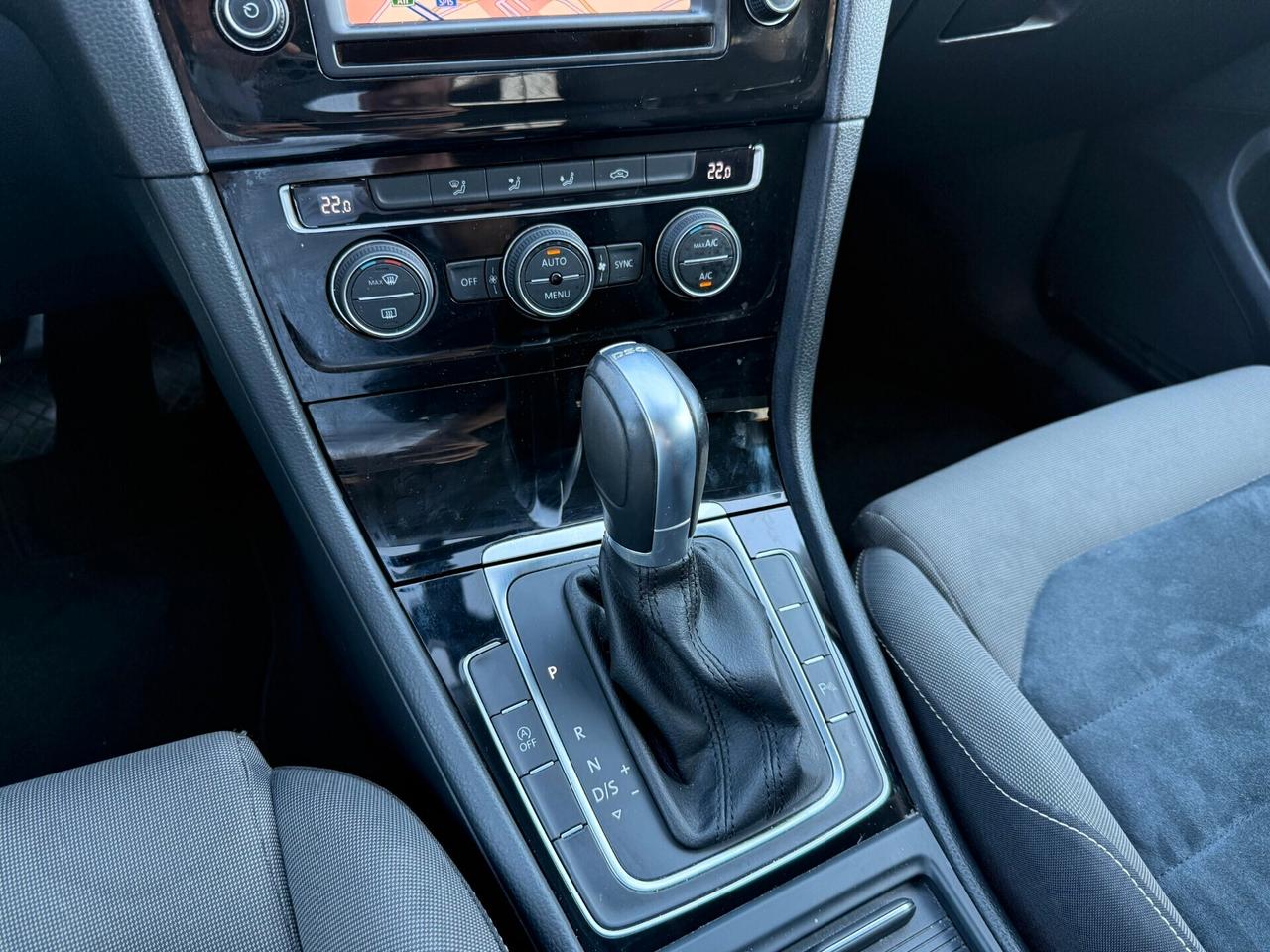Volkswagen Golf 1.4 TSI 125 CV DSG 5p. Highline BlueMotion Technology