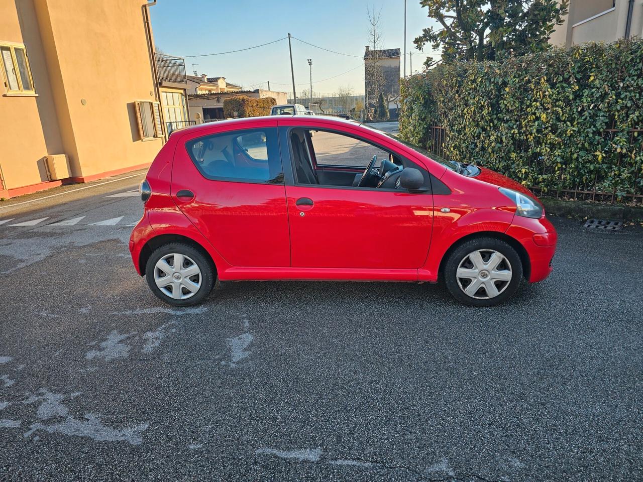 Toyota Aygo 1.0 12V VVT-i 5 porte Now