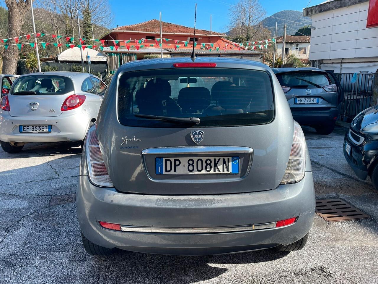 Lancia Ypsilon 1.2 Platino