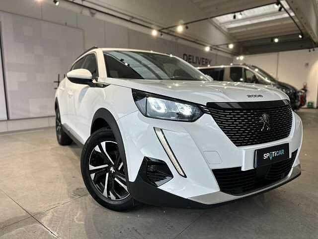 Peugeot 2008 PureTech 130 S&S Allure Pack