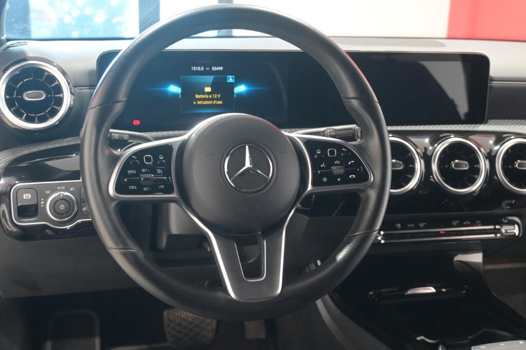 MERCEDES CLA SHOOTING BRAKE 180D AUTOM