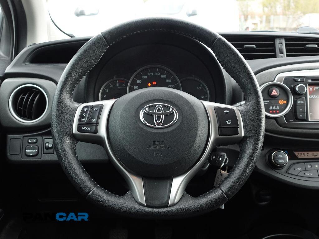 Toyota Yaris 1.4 D-4D 5 porte Lounge