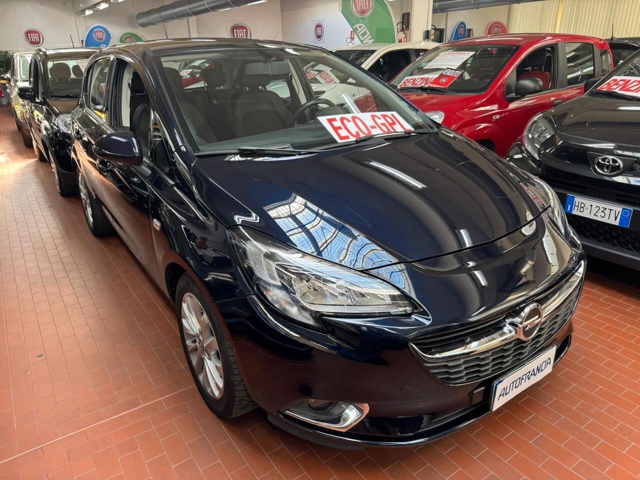 Opel Corsa 1.4 90CV GPL Tech 5 porte Innovation