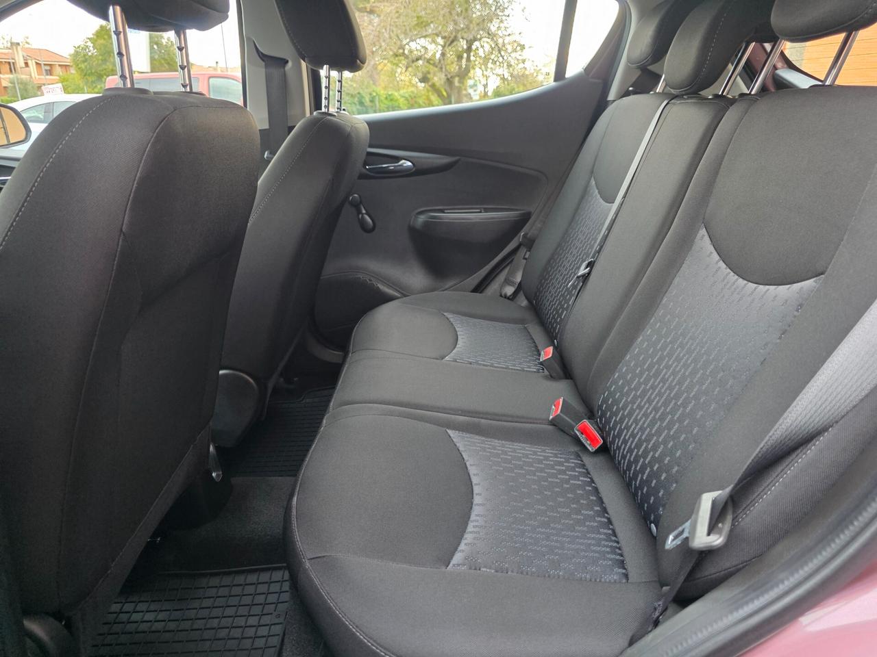 Opel Karl Rocks 1.0 73 CV