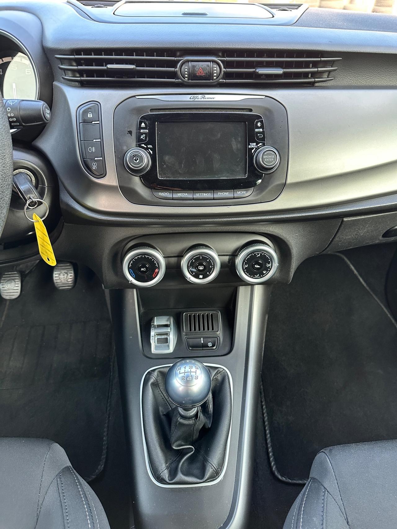 Alfa Romeo Giulietta 1.4 Turbo 105 CV Progression