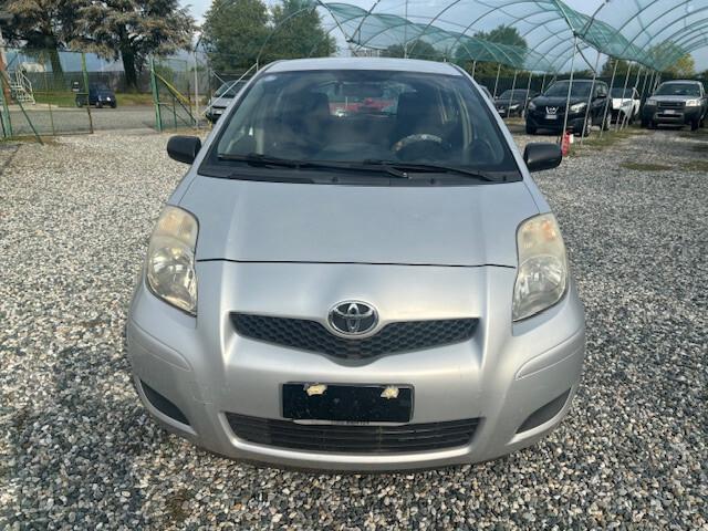Toyota Yaris 1.0 5 porte Now GPL
