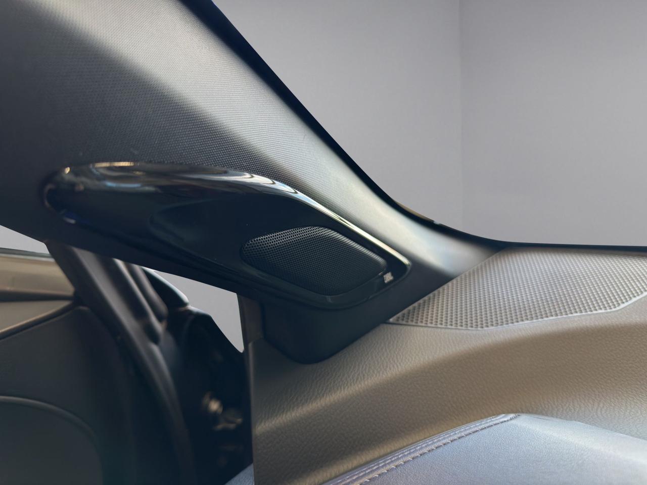 Toyota C-HR 2.0h Style e-cvt