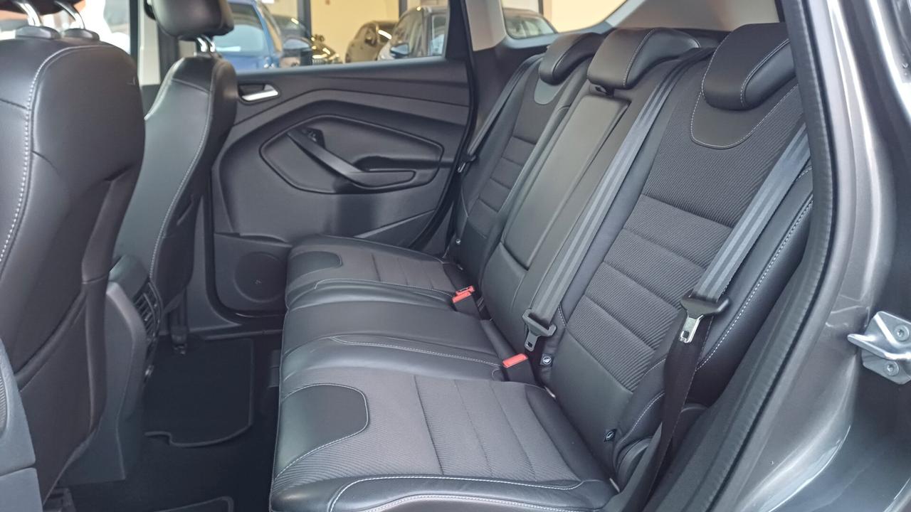 Ford Kuga 2.0 TDCI 120 CV S&S 2WD Titanium