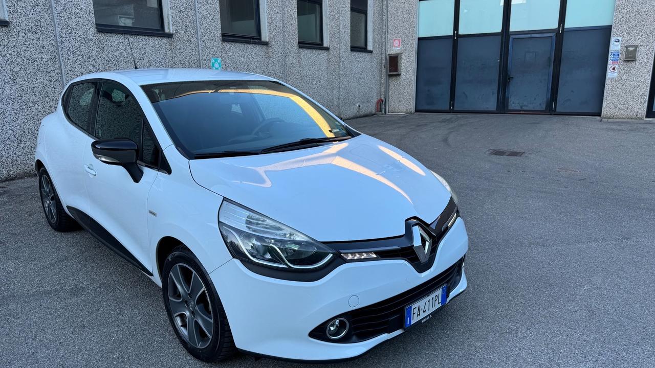 Renault Clio 0.9 TCe 12V 90CV Start&Stop 5 porte Duel