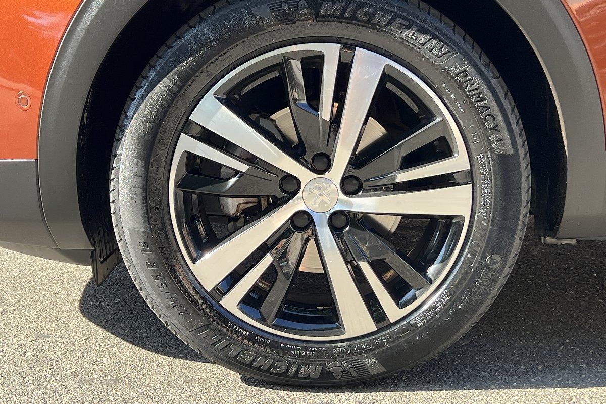 PEUGEOT 5008 BlueHDi 130 S&S EAT8 GT