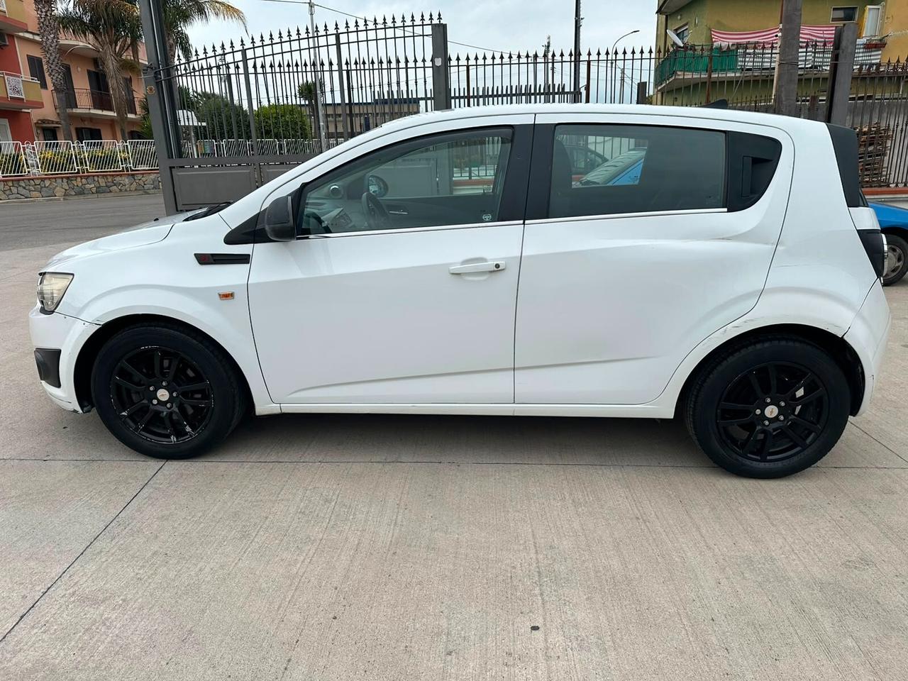 Chevrolet Aveo 1.3 diesel 95CV S&S 5p LTZ