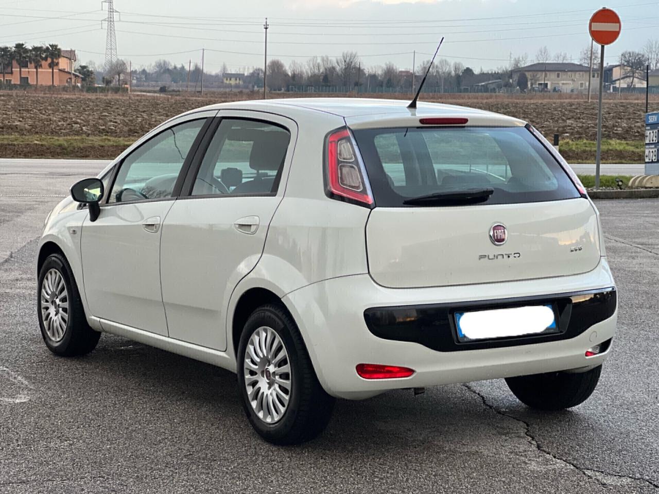 Fiat Punto Evo 1.4 5 porte S&S Dynamic ok Neopatentati