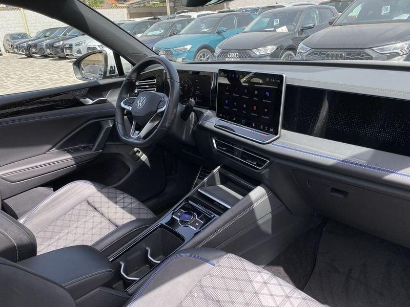 Volkswagen Tiguan R-Line 2.0 TDI 150CV DSG Tetto