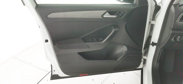 VOLKSWAGEN T-Roc 1.6 TDI SCR Business BlueMotion Technology