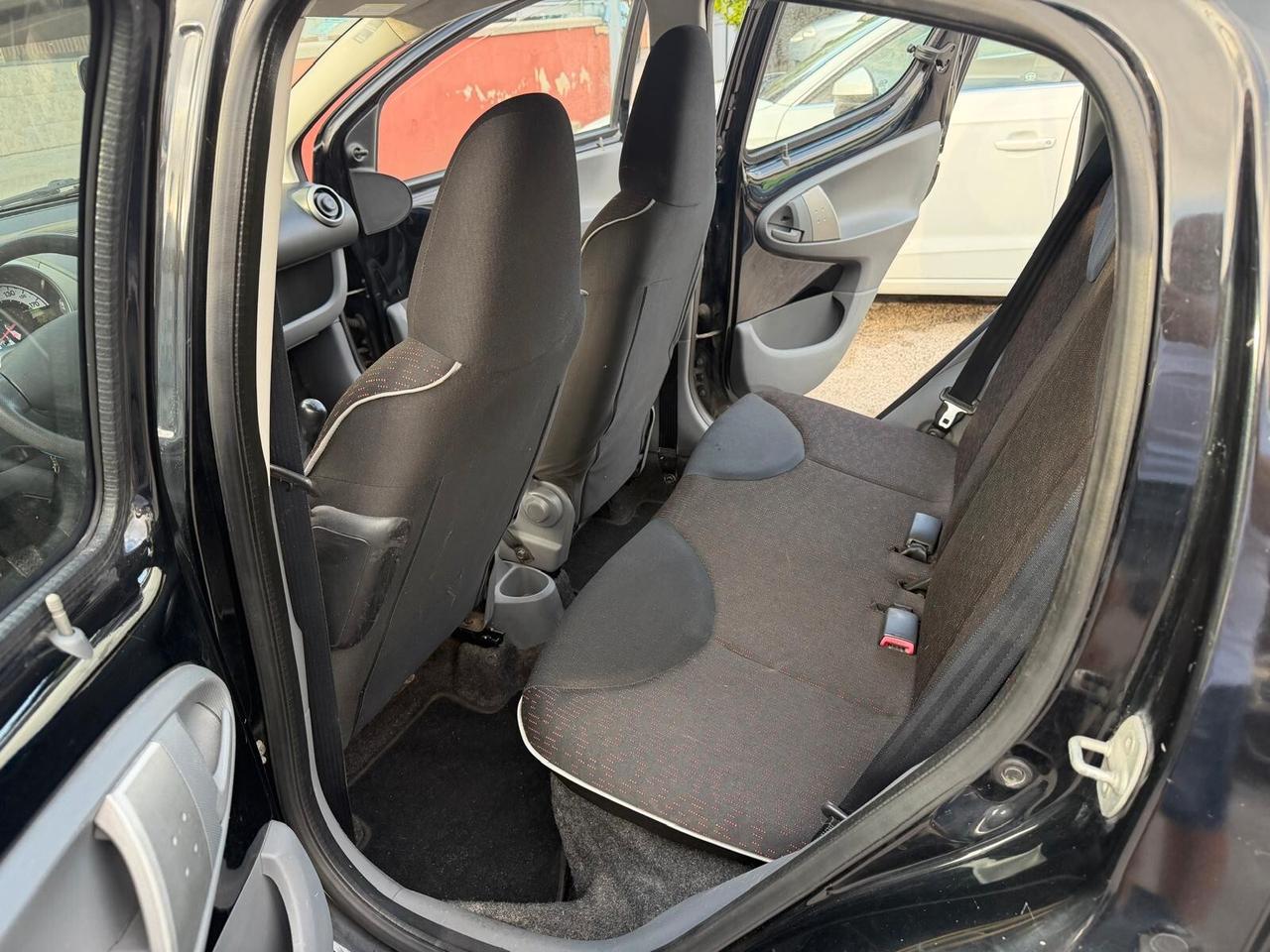 Peugeot 107 1.0 68CV 5p. Sweet Years