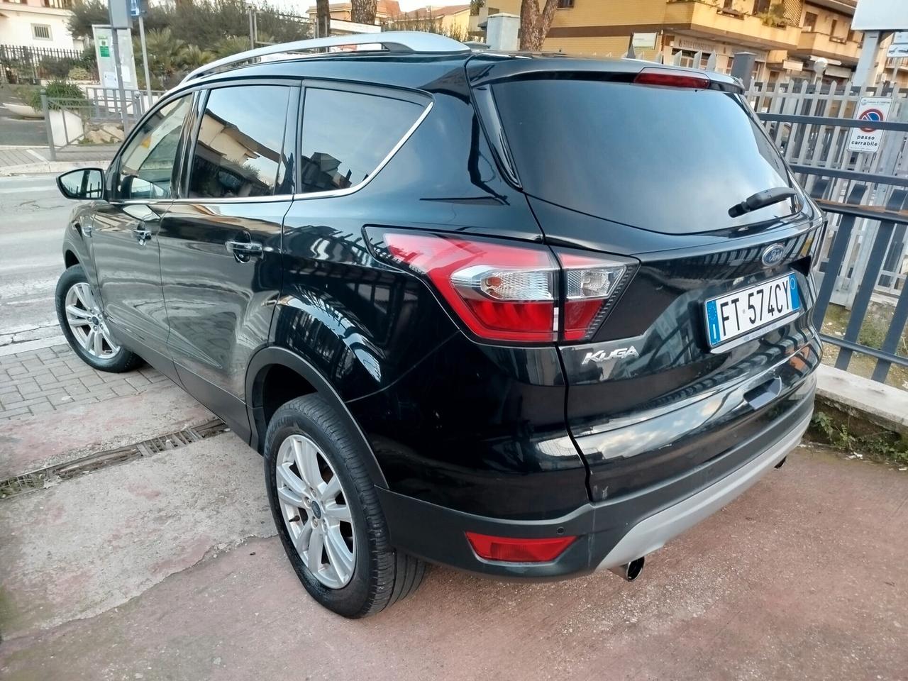 Kuga 1.5-120cv*PREZZO VERO*unipro-km certi-garanzia 12 mesi