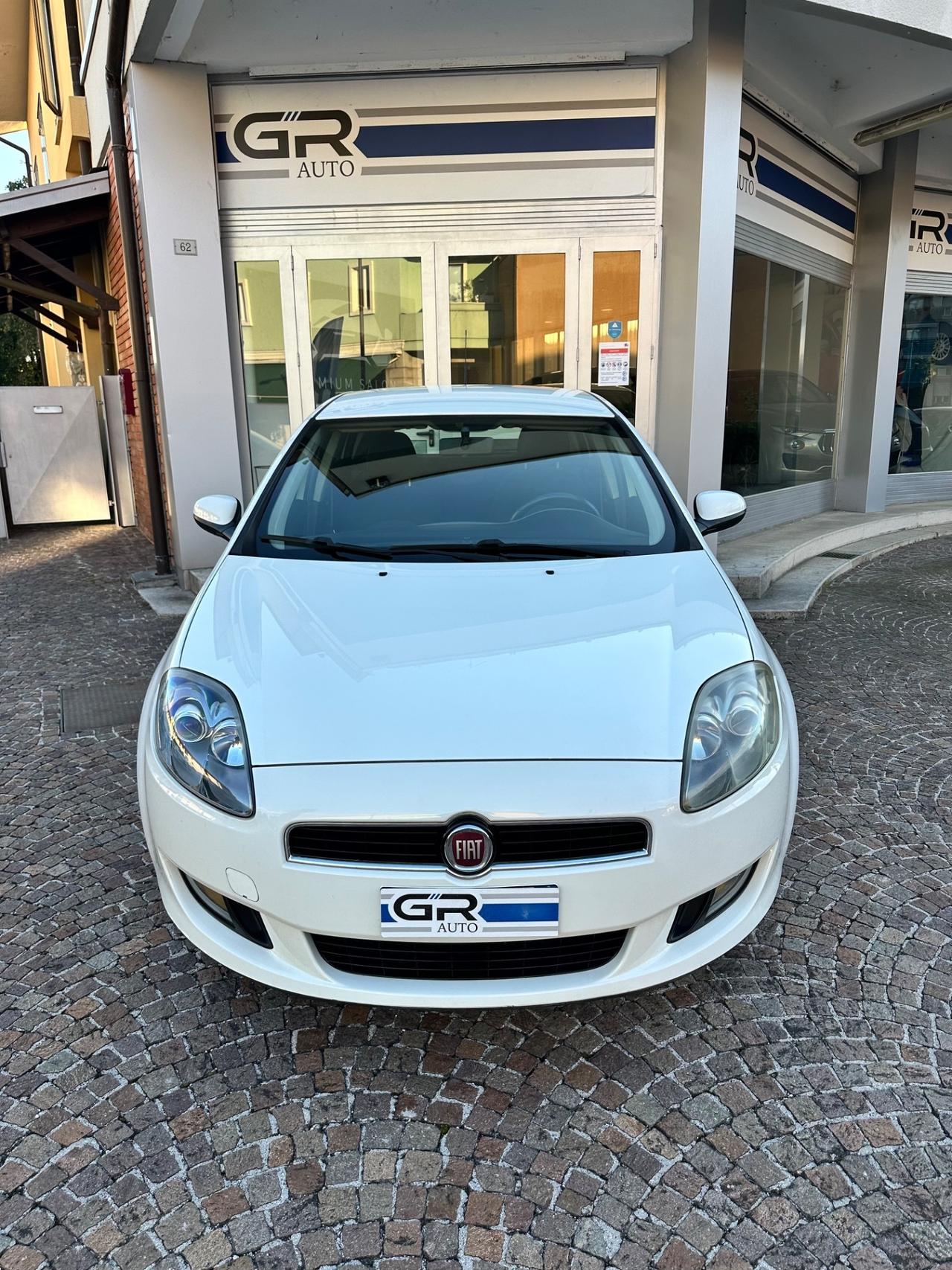 Fiat Bravo 1.4Bz 90Cv 5P Dynamic - Neopatentati