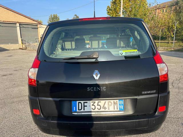 RENAULT Grand Scenic 1.6 senza nessun lavoro da fare Bellissima