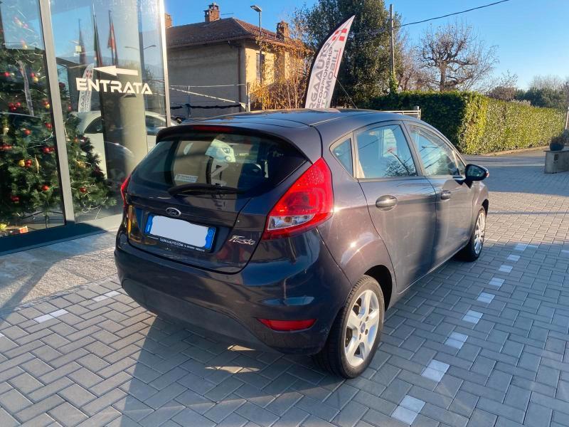 Ford Fiesta 5 Porte Fiesta 5p 1.2 16v + c/esp 82cv E5