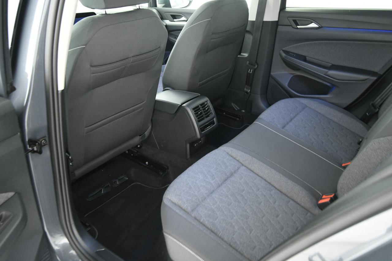 VOLKSWAGEN Golf 2.0 tdi Move 150cv dsg TETTO PANO+HEAD UP+CAMERA+ACC