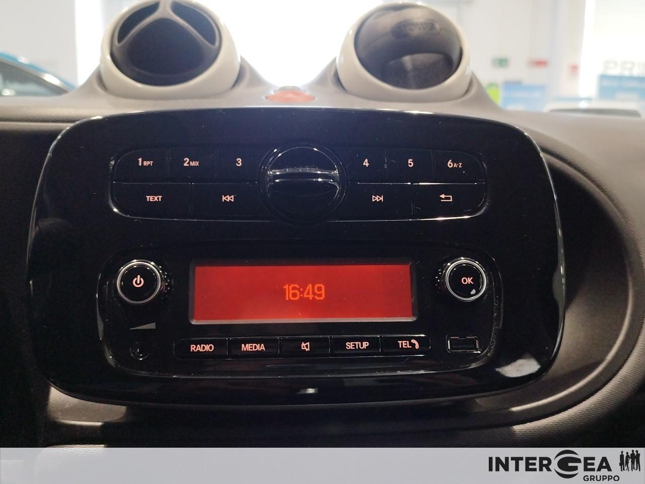 SMART Forfour 1.0 Superpassion 71cv