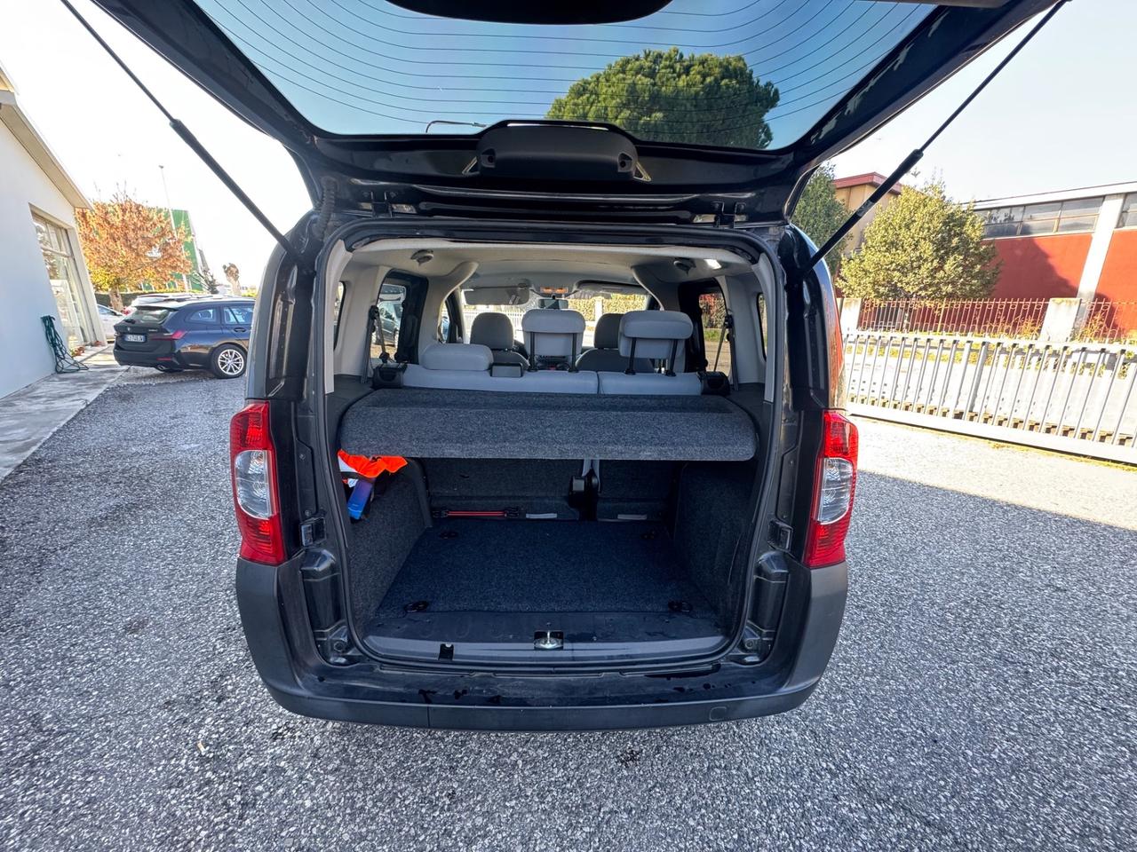 Peugeot Bipper Tepee 1.4 75CV Outdoor