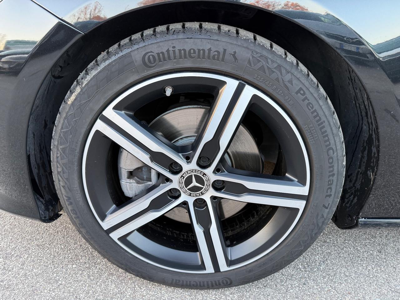 Mercedes CLA 220 Berlina Automatic Sport Tetto Apribile Pelle Full