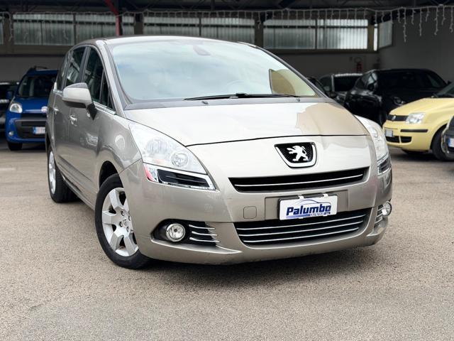 PEUGEOT 5008 2.0 HDi 150CV BUSINESS PERFETTO