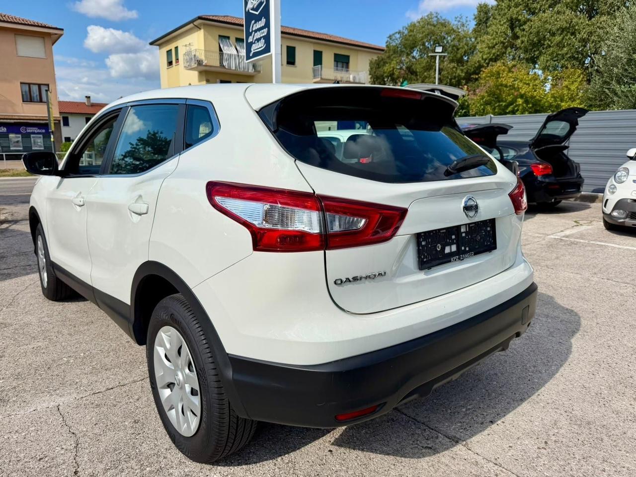 Nissan Qashqai 1.2 Neopatentati