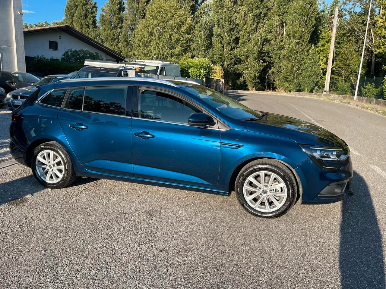 Renault Megane M&amp;eacute;gane Sporter dCi 8V 110 CV EDC Energy Intens