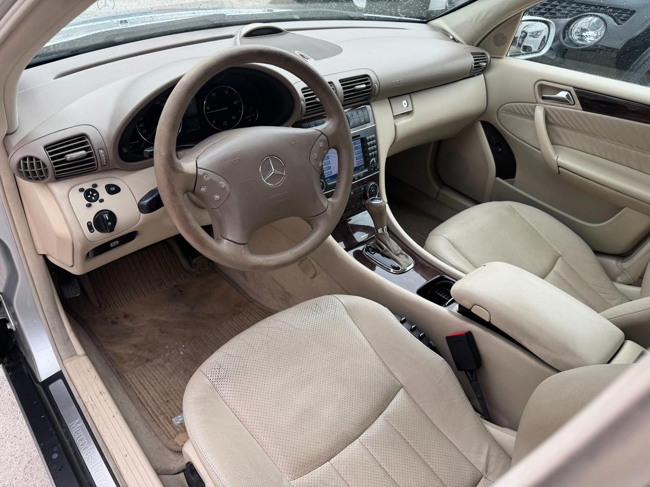 Mercedes-benz C 220 200 CDI cat Elegance