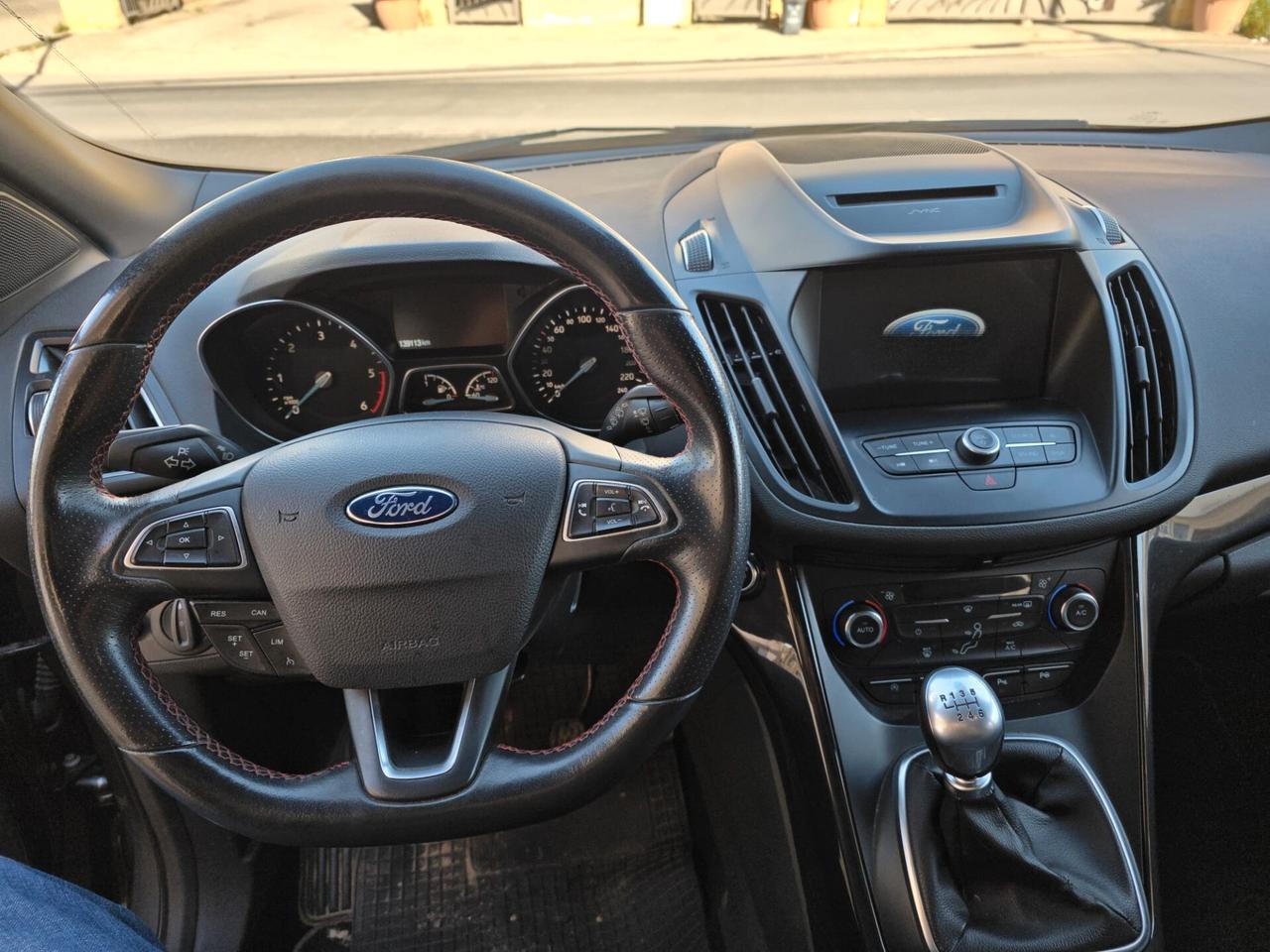Ford Kuga 1.5 TDCI 120 CV S&S 2WD ST-Line