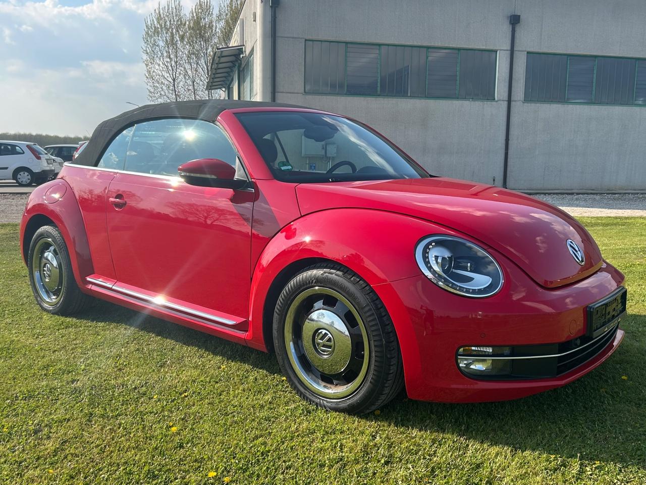 Volkswagen Maggiolino Cabriolet 1.6 TDI 105cv VINTAGE