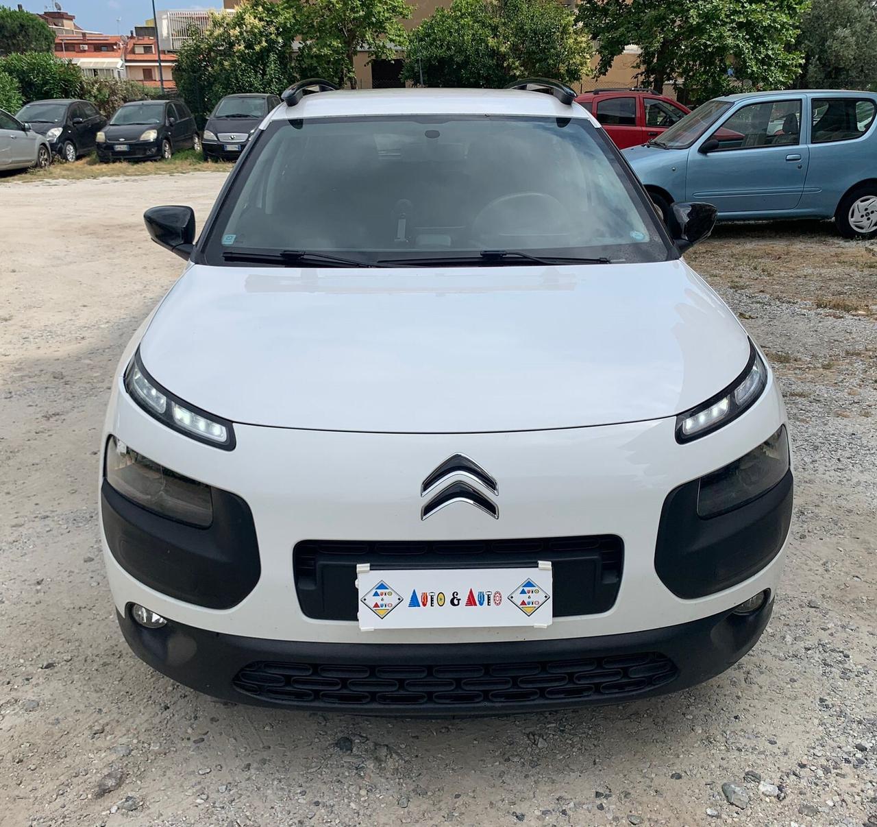 Citroen C4 Cactus PureTech 82 Shine