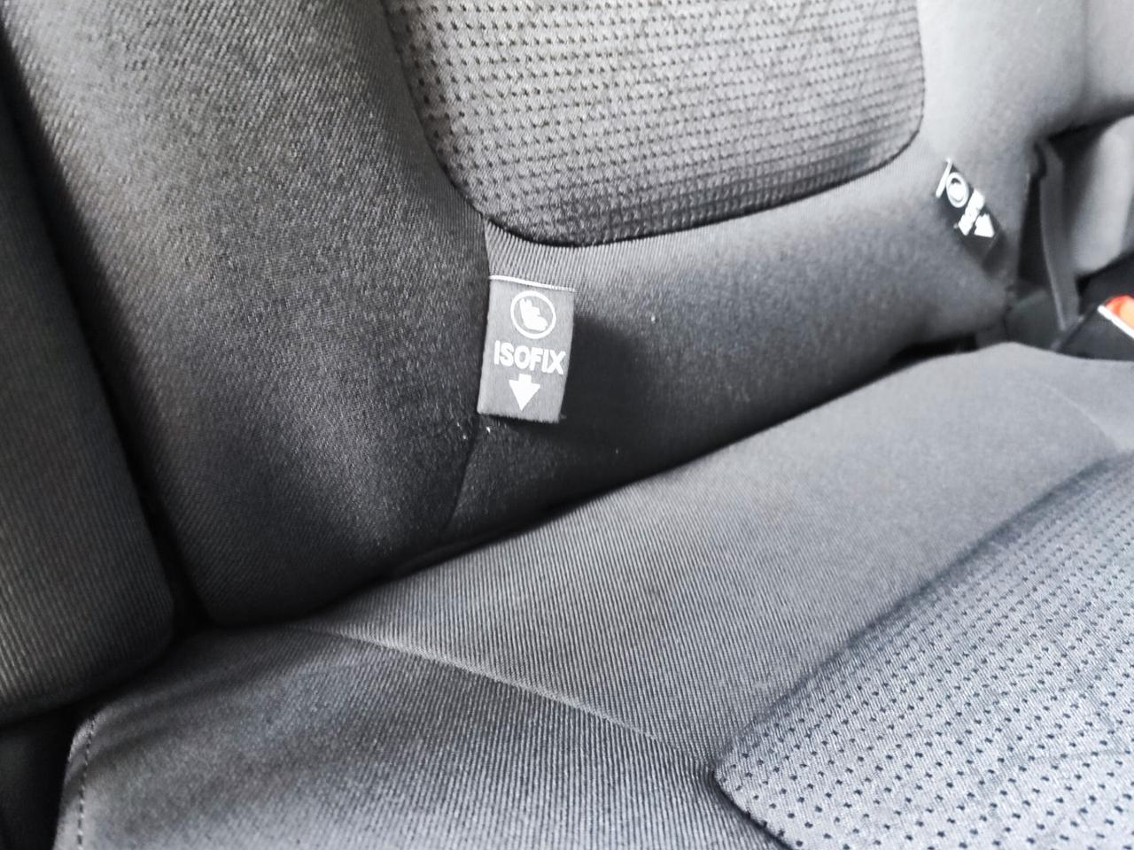 Peugeot 3008 1.6 HDi 115CV Business