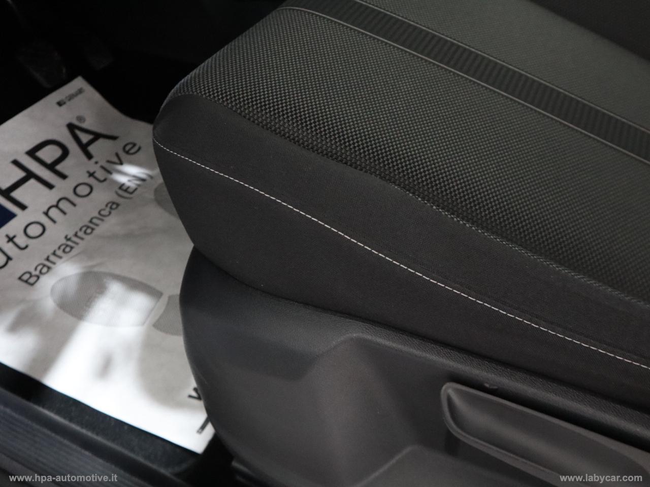 VOLKSWAGEN T-Roc 2.0TDI LED PARK ASSIST ACC