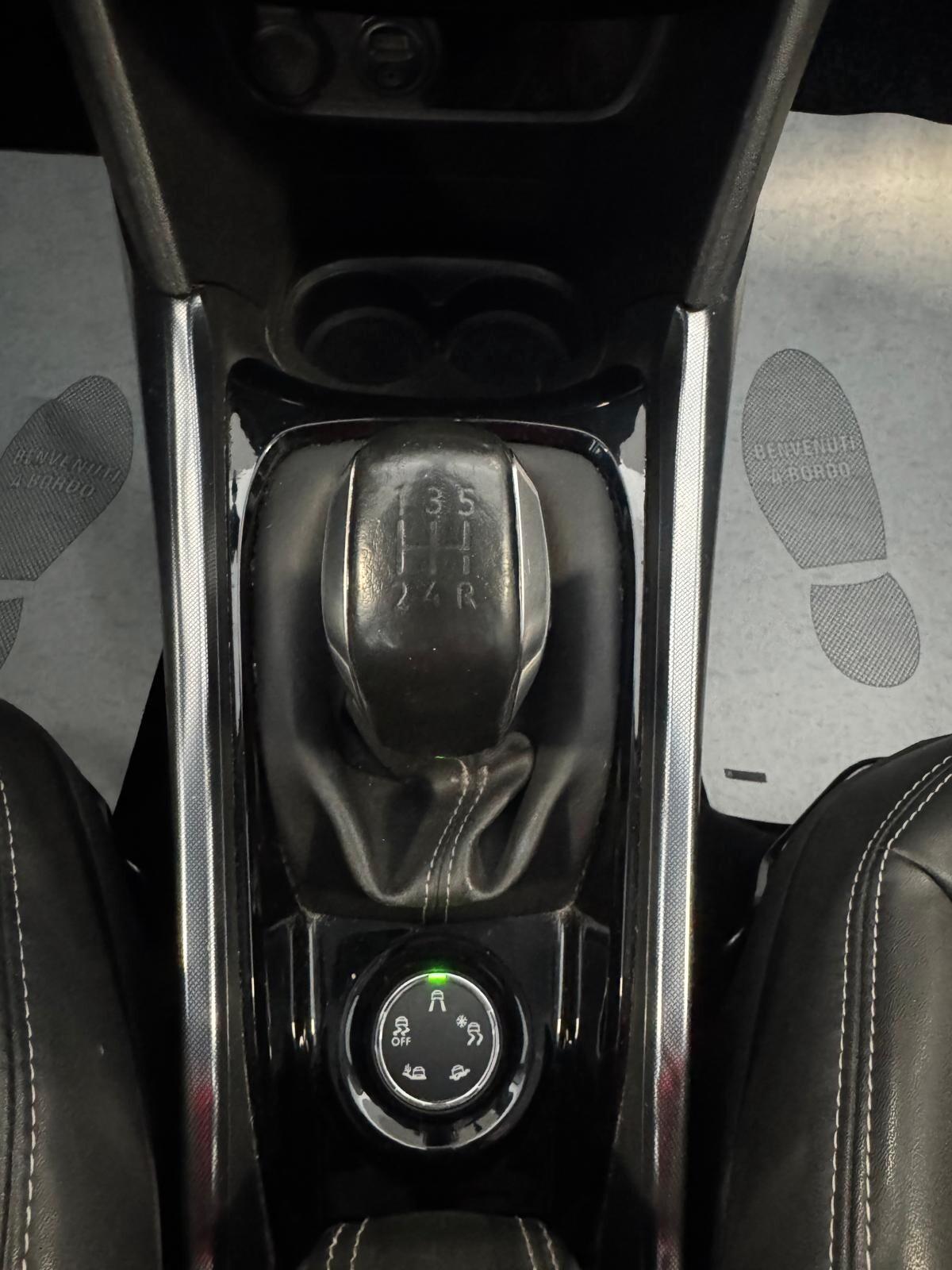 Peugeot 2008 1.6 e-HDI 92CV S&S ALLURE 2014