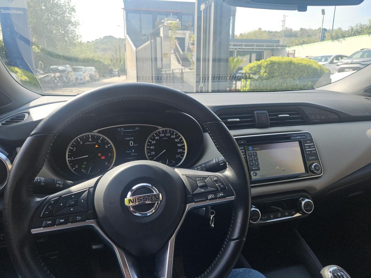 Nissan Micra 1.0 12V 5 porte 90 CV N-LINE