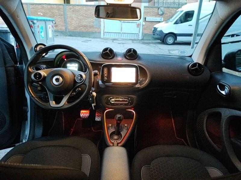 smart fortwo EQ Fortwo Berlin Black Passion 22kW