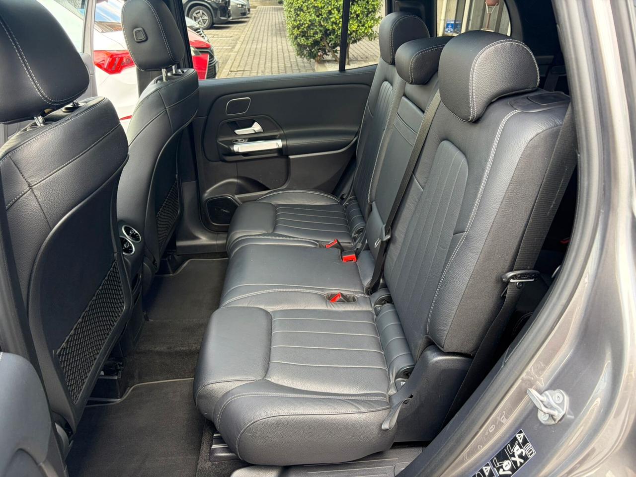 Mercedes-Benz GLB 250 Sport Plus 4matic auto 7posti MOTORE RUMOROSO