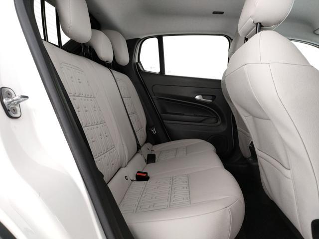 FIAT 600 Hybrid 100 CV DCT MHEV La Prima