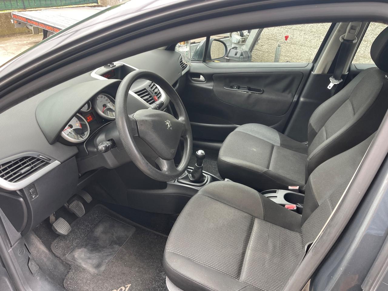 Peugeot 207 1.4 VTi benzina EURO5A 95CV SW NEOPATENTATI