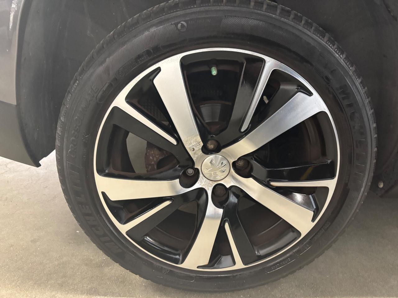 Peugeot 2008 1.6 e-HDi OK NEOPATENTATI