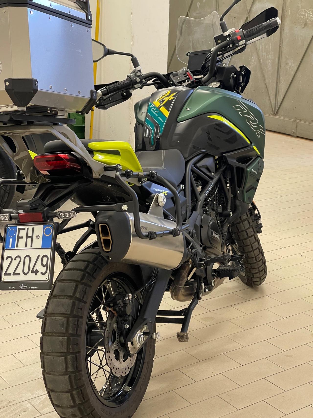Benelli TRK 702