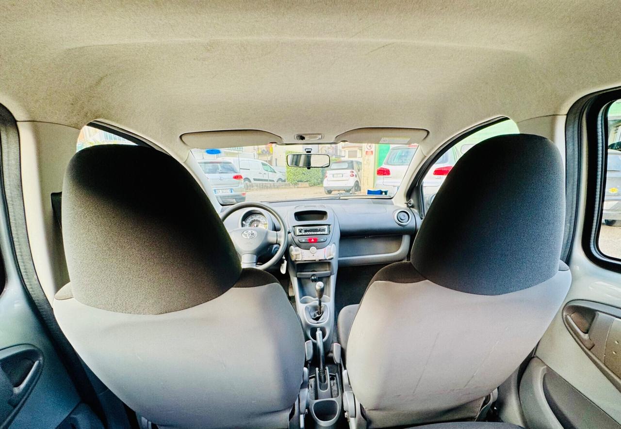 Toyota Aygo 1.0 12V 5 porte 80 mila KM