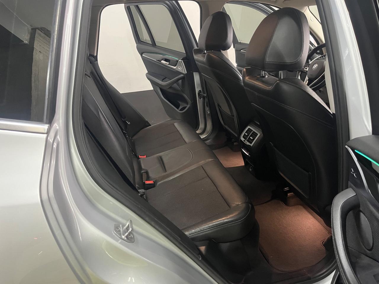 Bmw X3 xDrive20d Luxury full