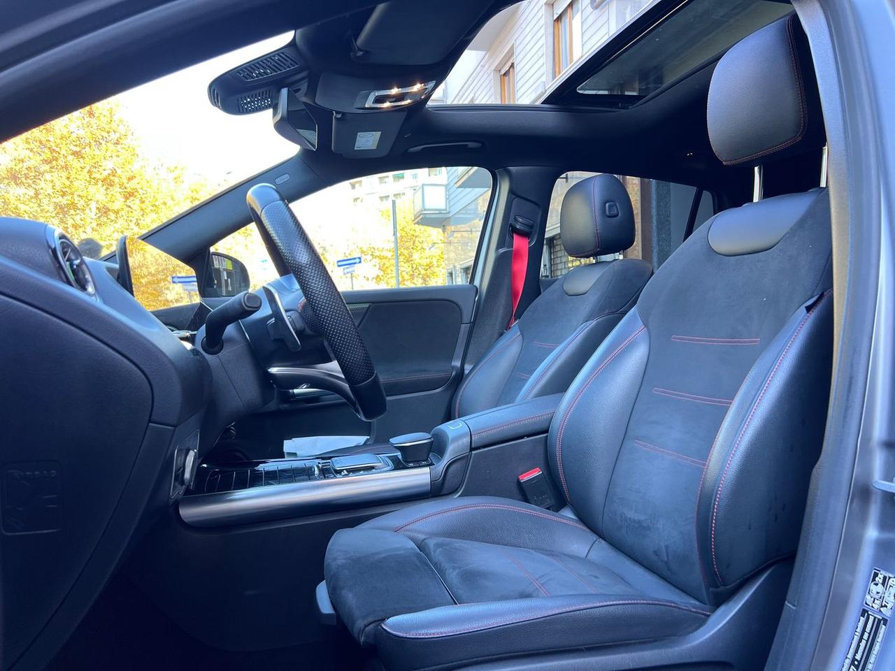 Mercedes-Benz GLA 35 AMG Premium GLA 35 AMG #7678