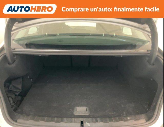 BMW 330 e Business Advantage